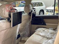 تۆیۆتا لاند کروزەر